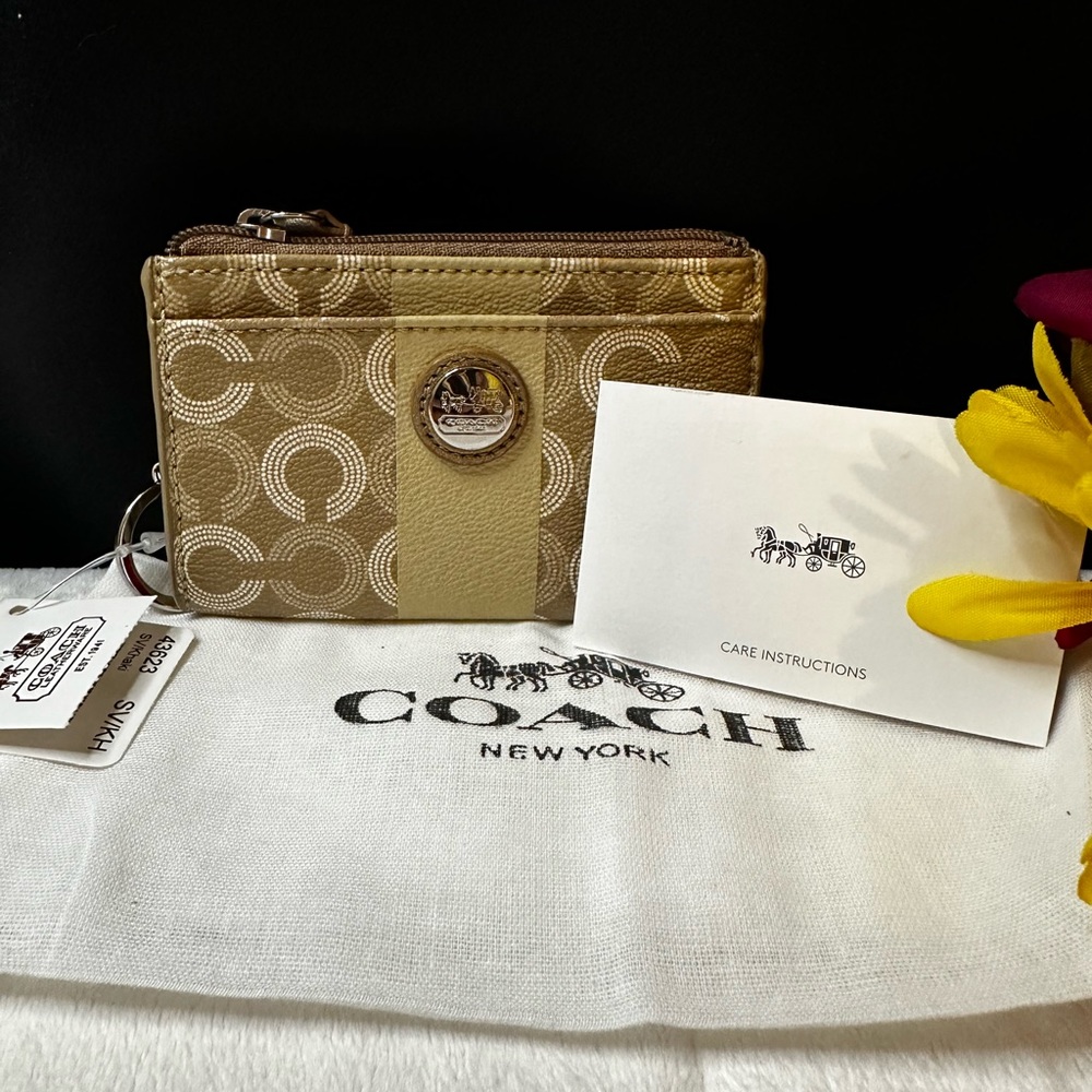 New Coach Authentic Logo Khaki Card/Coin MiniSkinny Carrier w/Attached Key Chain